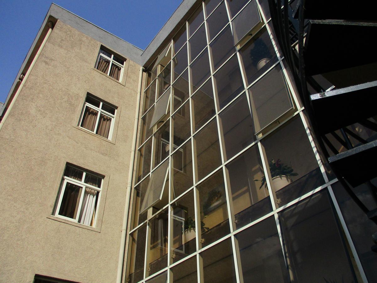 Stay Easy Hotel Addis Abeba Zewnętrze zdjęcie